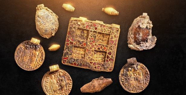 El sueño de cualquier arqueólogo: un collar del siglo VII