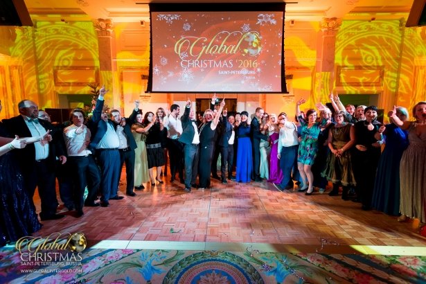 [FOTOGRAFIE] Celebrazione del Natale di Global InterGold a San Pietroburgo