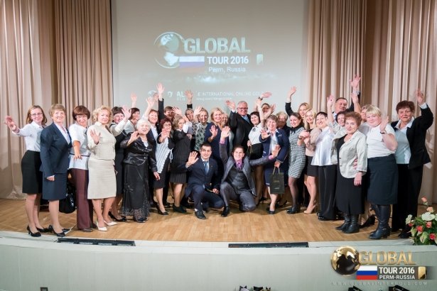 [VÍDEO] ¿Cómo fue la conferencia del Tour Global 2016 en Perm?